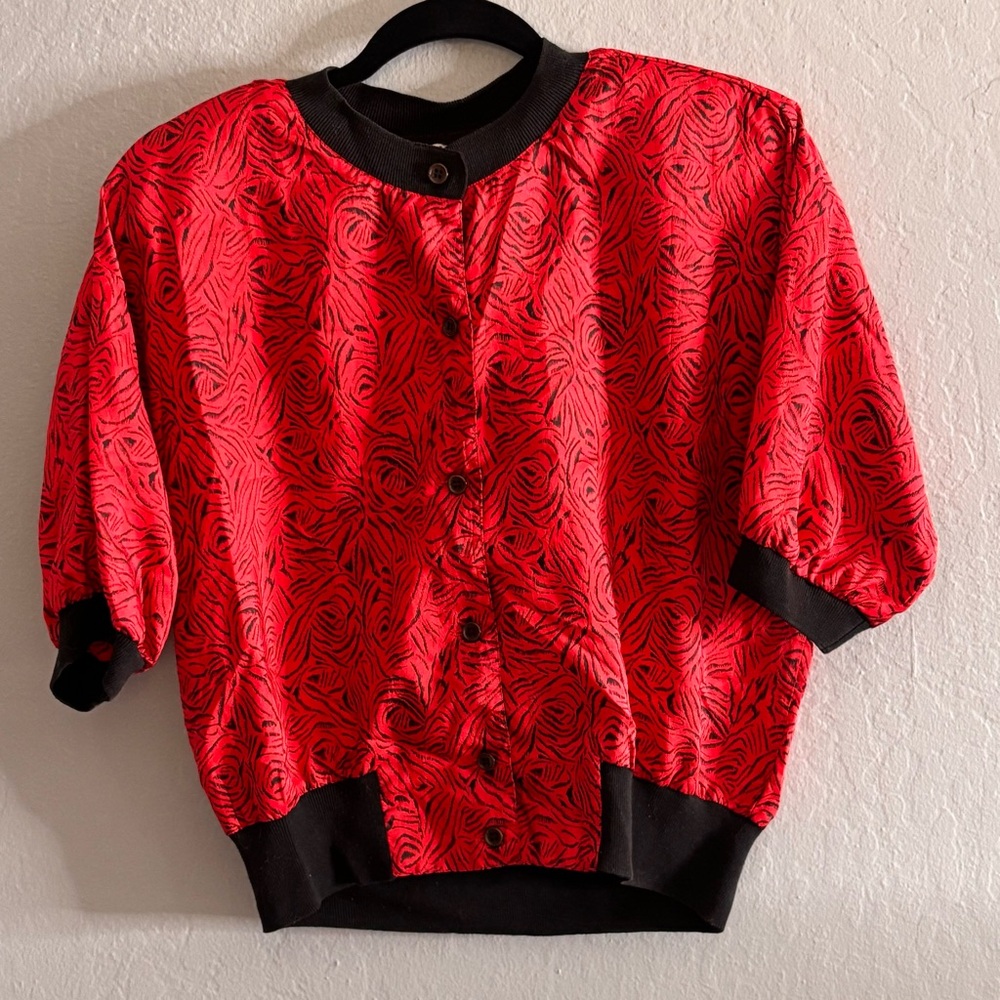 Elegant Red and Black Button Down shirt
polyester